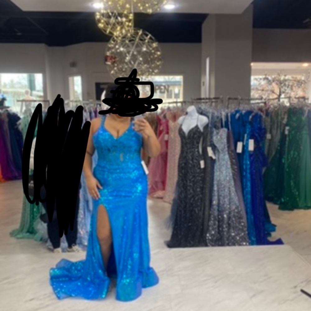 Formal/Prom Dress - Picture 2 of 2